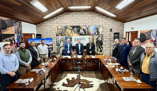 reuniao-frente-parlamentar-rs